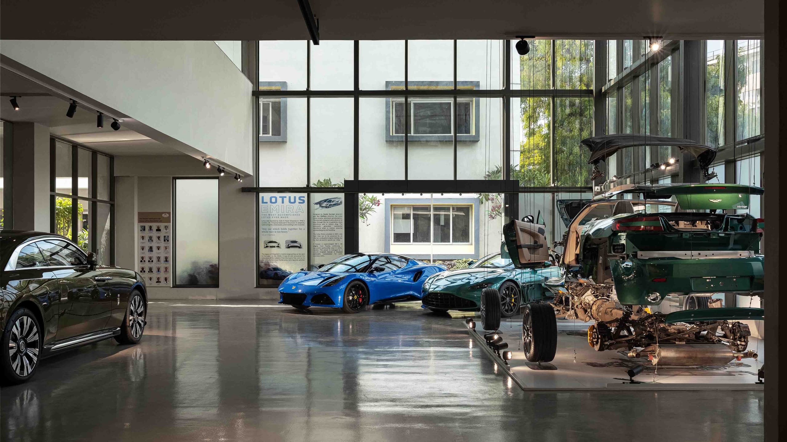 GEDEE Car Museum detail 4