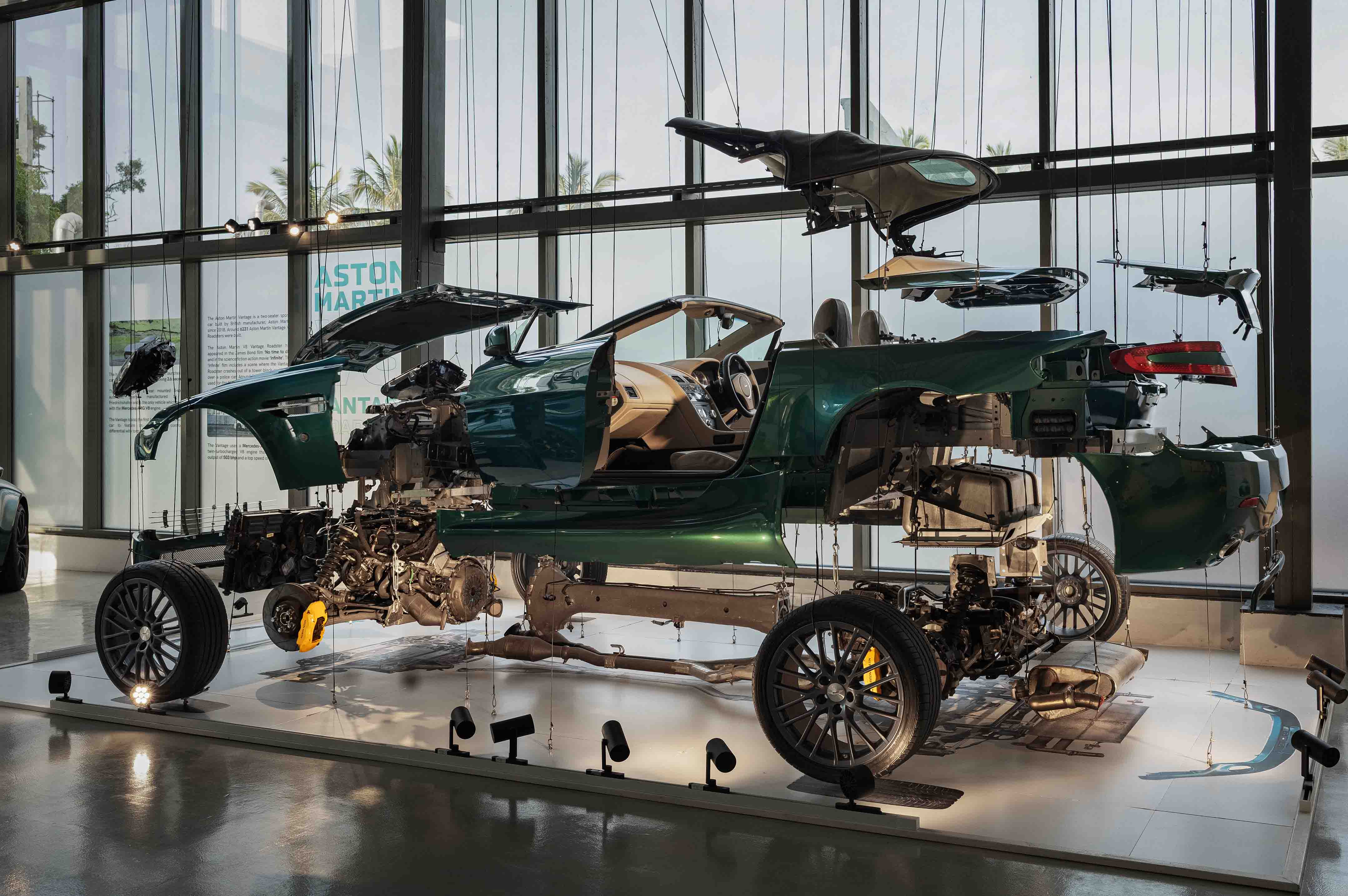 GEDEE Car Museum detail 6